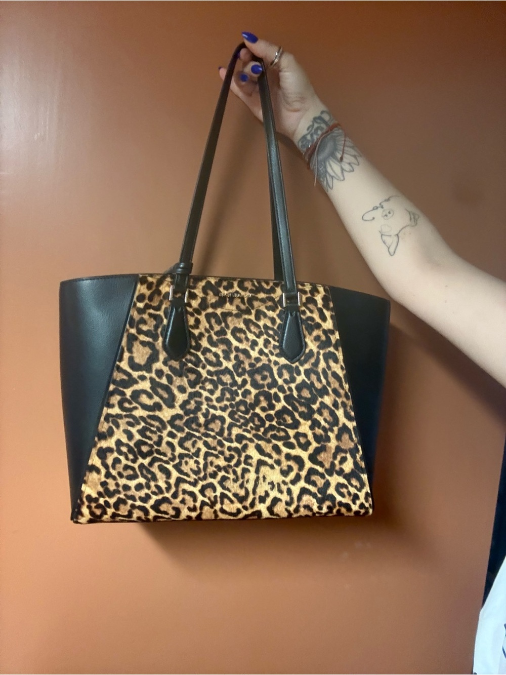 Michael Kors Taryn Leopard Print Tote Calf hair and Leather - Picture 3 of 14